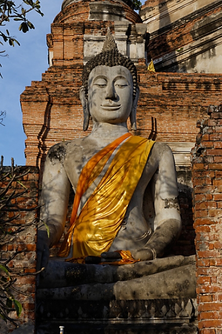 Wat Yai Chai Monkon-050